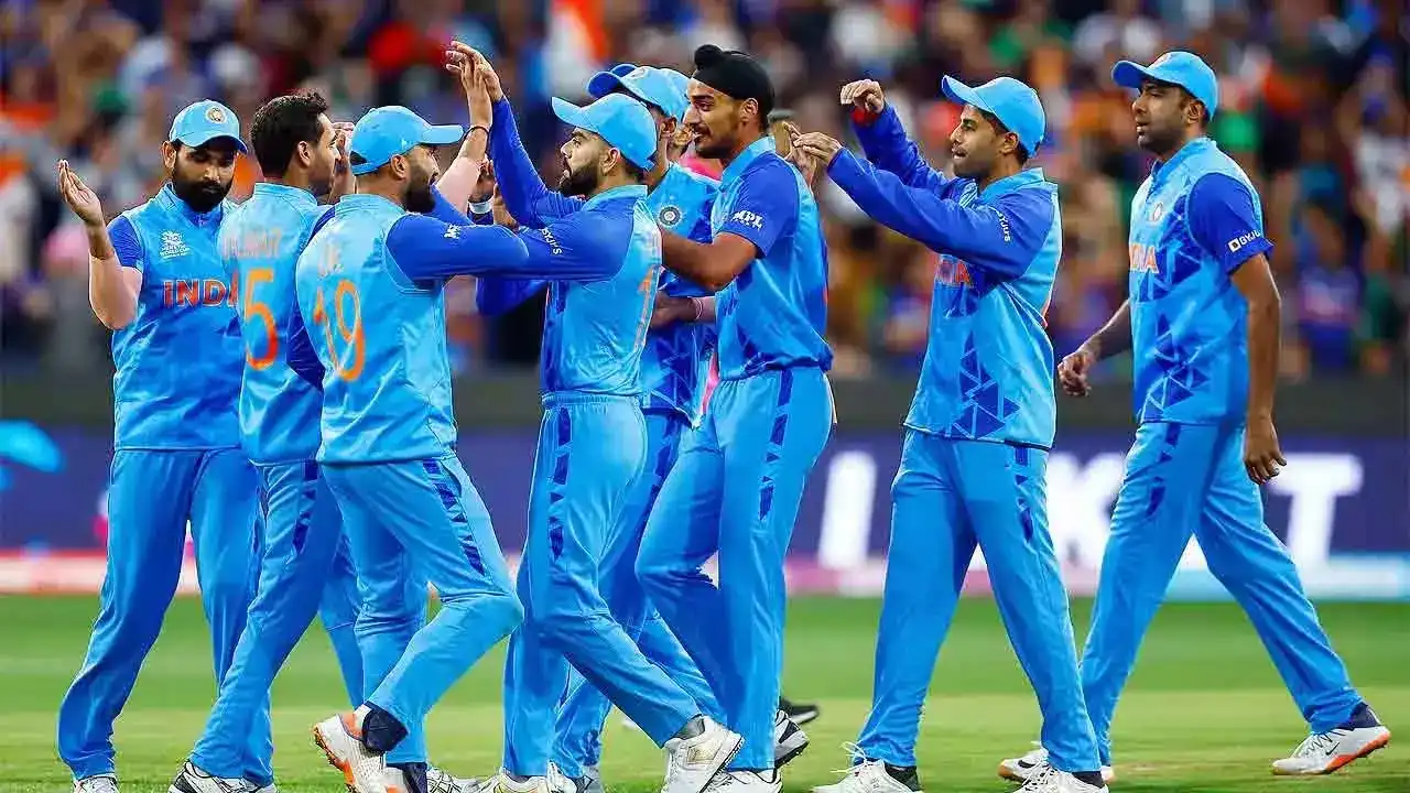 Smith and Kohli Take Center Stage: Who Will Emerge Victorious?