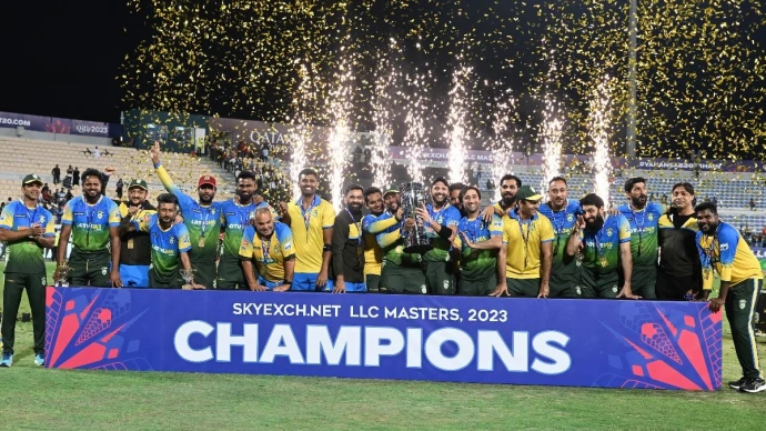 WG vs AL: Asia Lions Thrash World Giants, Clinch LLC Title - Tharanga & Dilshan Star. Highlights Here!