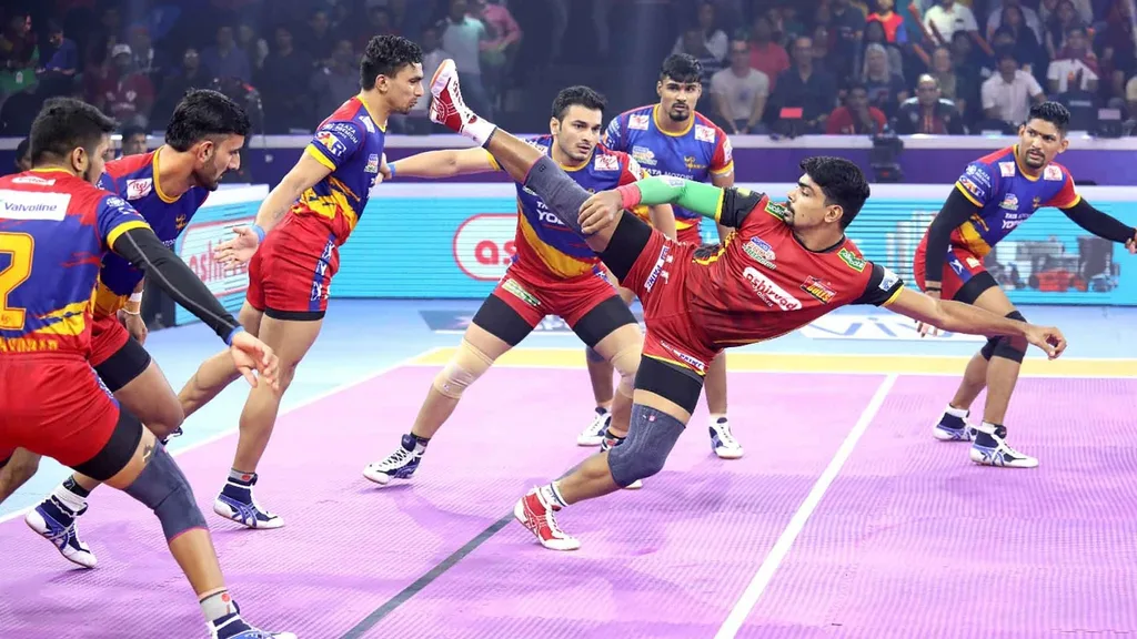 The giant red bull of Bengaluru: Bengaluru Bulls