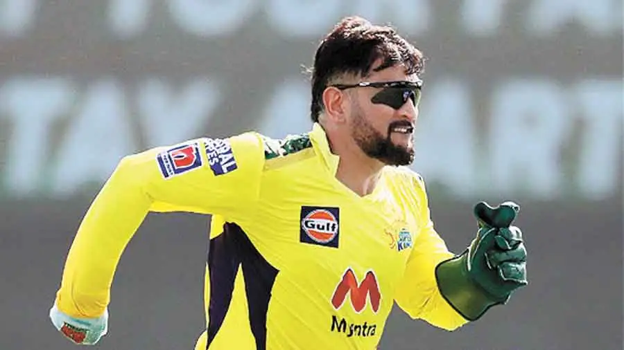 MS Dhoni's Emotional Reunion and Reaction