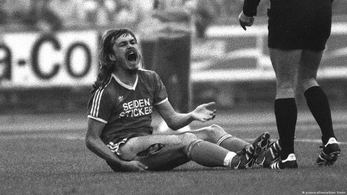 football 0424 2