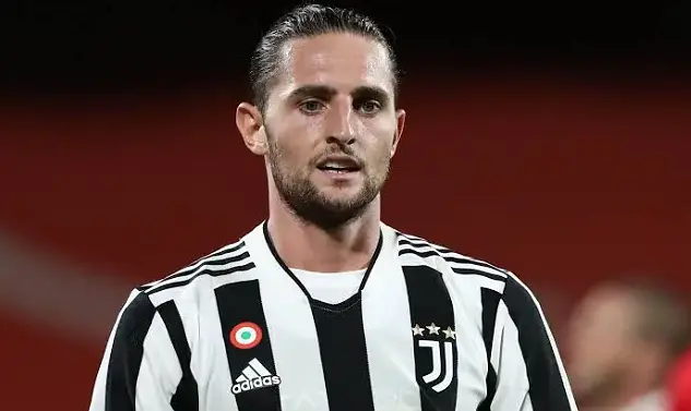 Manchester United Eyeing Adrien Rabiot Ahead of Rivals as Transfer Window Looms Closer. Manchester United