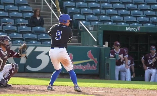 Indiana State Outfielder Adam Pottinger’s Spectacular Fake Catch Leaves Opponent Bewildered Adam Pottinger