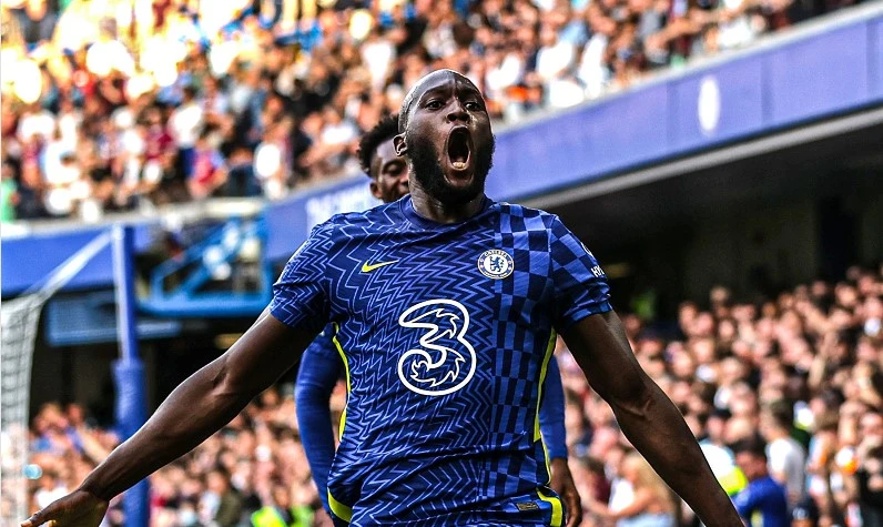 Romelu Lukaku Set to Leave Chelsea, Inter Milan in Talks Over Potential Move.   Romelu Lukaku