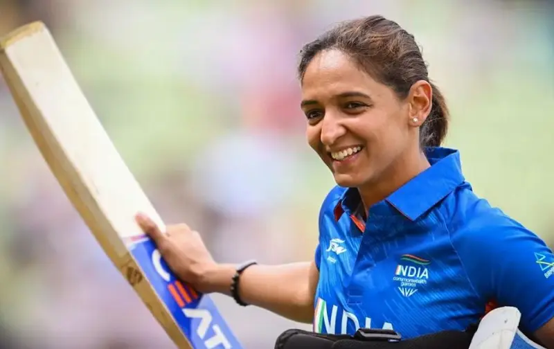 Harmanpreet Kaur equals Rohit Sharma’s record of getting ducks after getting in top10 in the ICC Women’s T20I batting rankings. Harmanpreet kaur