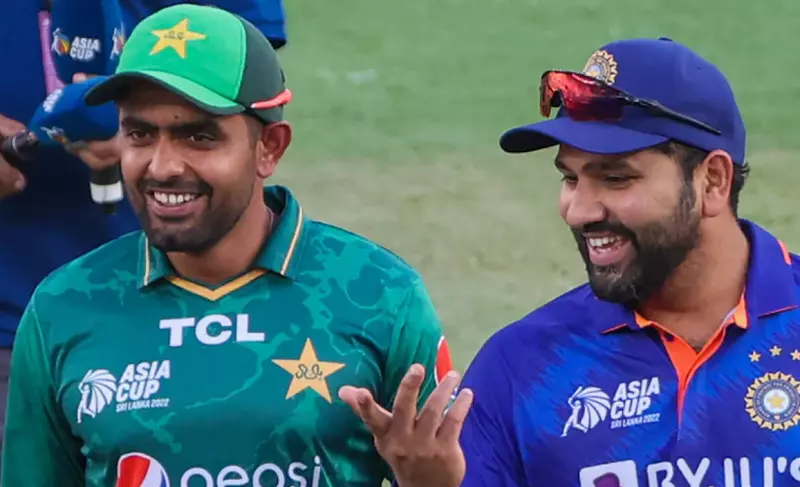 “We can beat them anywhere” Waqar Younis big statement ahead of India vs Pakistan Asia Cup match. Waqar Younis