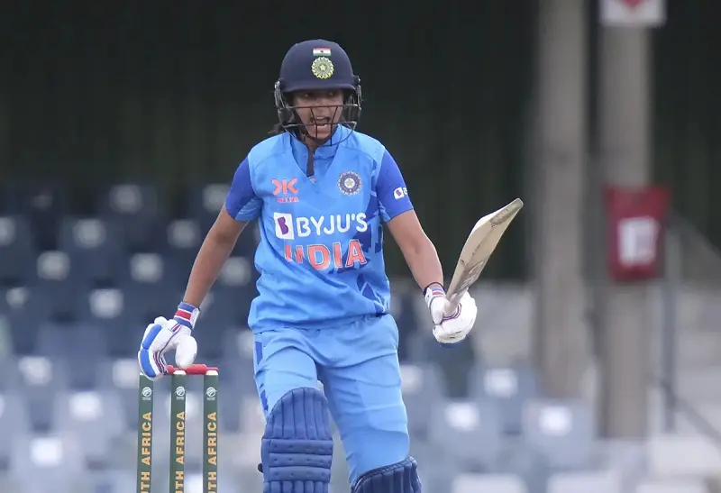ICC imposes fine on Harmanpreet Kaur after her misconduct during India(W) vs Bangladesh(W) 3rd ODI. Harmanpreet kaur