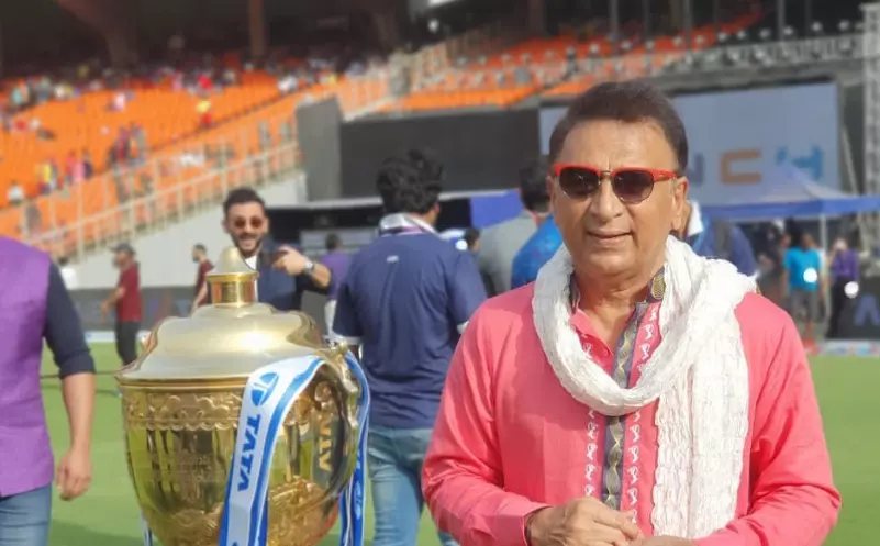 Sunil Gavaskar thrashes overseas commentators for their double standards, defends Indian fans. Sunil Gavaskar