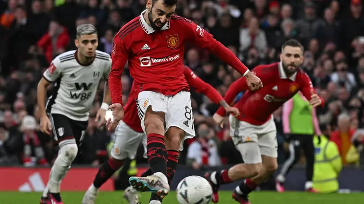 Manchester United made an amazing comeback against Nottingham Forest as the match ended 3-2 Manchester United amazing comeback against Notthm Forest