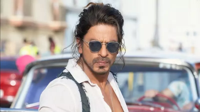 SRK’s reply to Dinesh Karthik’s review of movie Jawan Shahrukh Khan reply to Dinesh Karthik