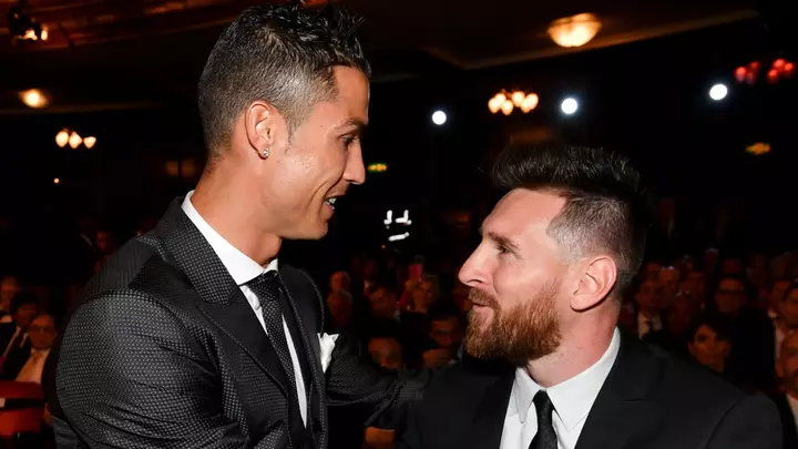 Cristiano Ronaldo’s statement about Lionel Messi made many football fans love Ronaldo more Cristiano Ronaldo and Lionel Messi in Ballon d'Or Award show