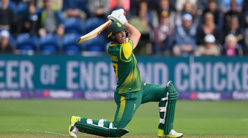 ab de villiers hitting over the covers icc