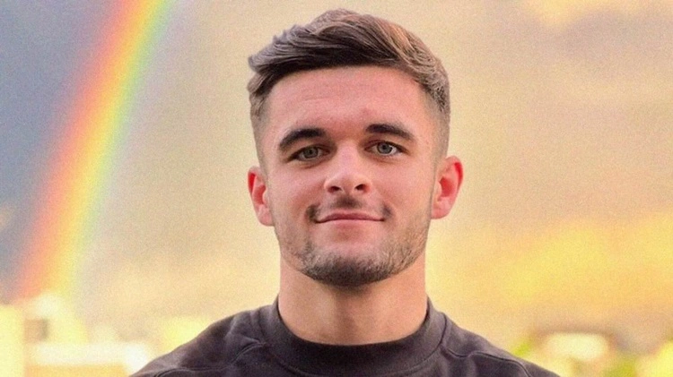 Gay Footballer