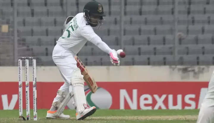 Mushfiqur Rahim’s Rare Dismissal: A Bizarre Chapter in Cricket History Mushfiqur Rahim given out due to Handling the Ball