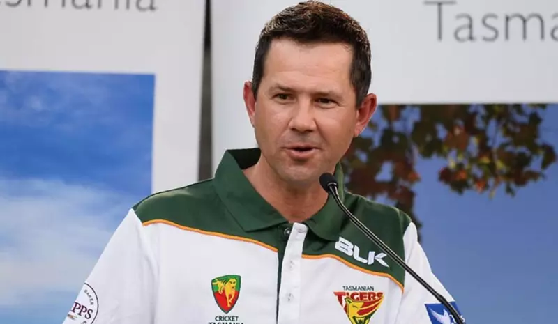 “Rather than playing it out in the media” Ricky Ponting’s Advice To Warner And Johnson Amid The Ongoing Tussle Ricky Ponting's advice for Warner and Johnson