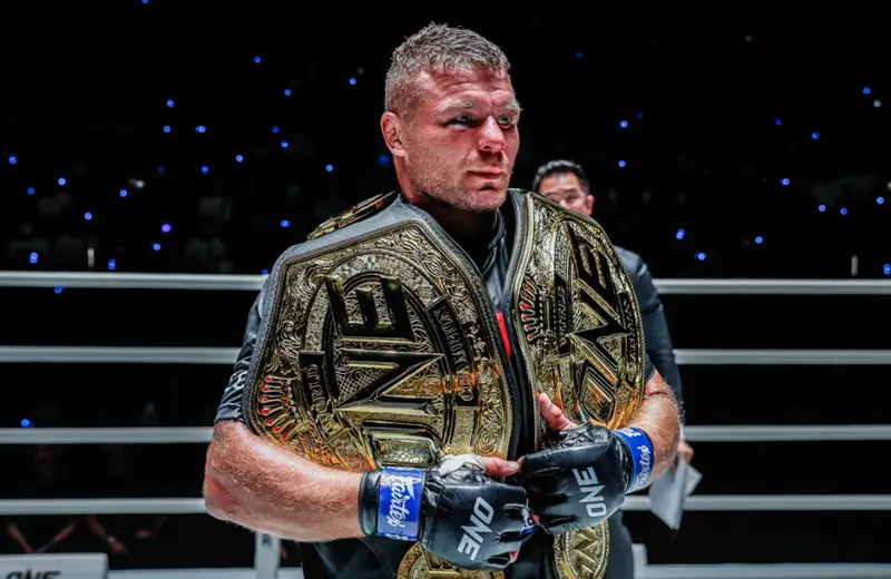 Heavyweight King Anatoly Malykhin Calls Himself The Best Russian Heavyweight Anatoly Malykhin after becoming ONE two division champion