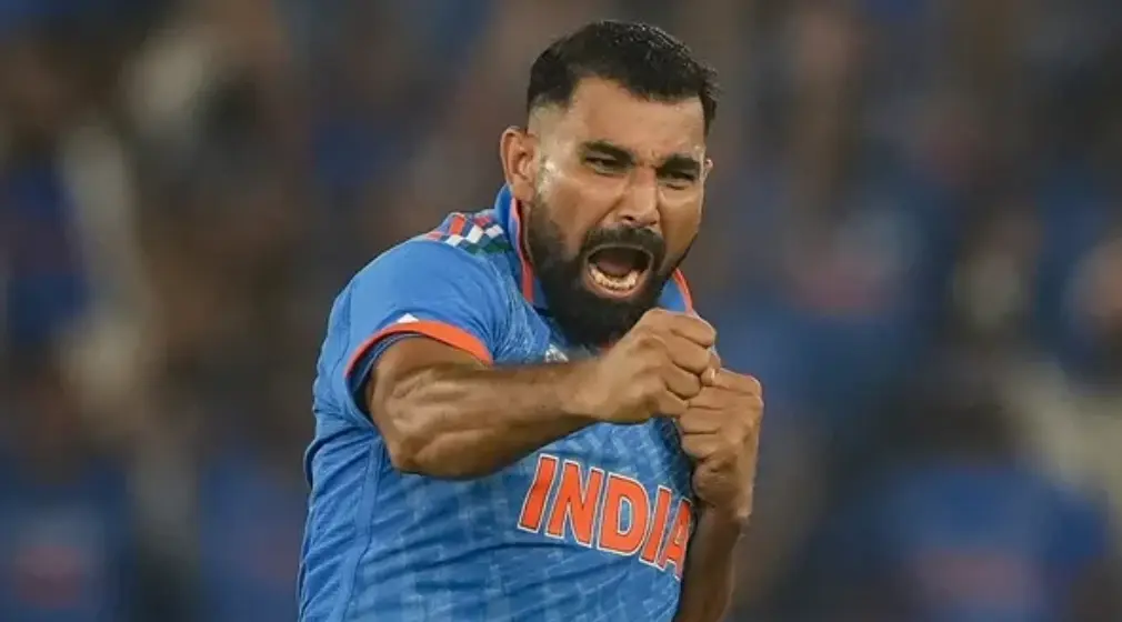 “They have made cricket a joke” Mohammed Shami Criticizes Pak’s Hasan Raza Claims Against India Mohammed Shami celebrating the wicket