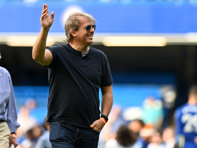 Chelsea Chairman Todd Boehly’s Astonishing Salary Raises Eyebrows Amidst Club’s Performance Struggles Chelsea Chairman Todd Boehly