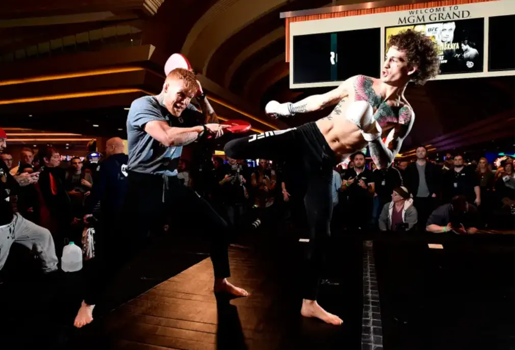 “They Are Both Huge Problems” Sean O’Malley’s Coach Names Toughest Competitors For “Suga” Sean O'Malley pre-fight training