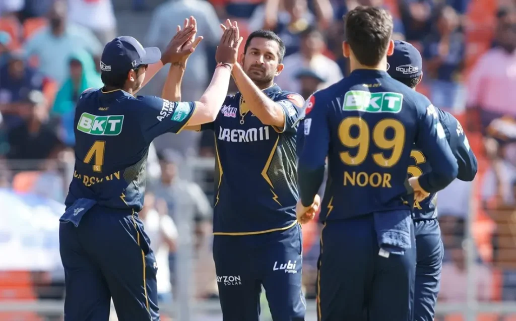 Mohit Sharma celebrating the wicket during GT vs SRH IPL 2024 match