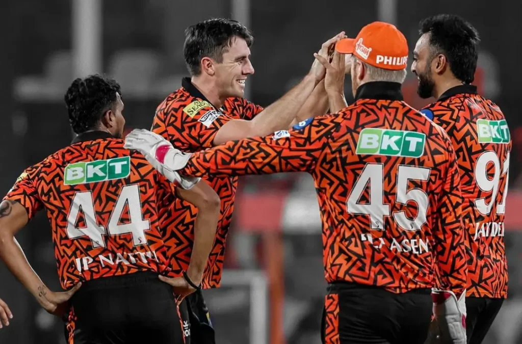 SRH vs CSK: Pat Cummins celebrating wicket with his teammates