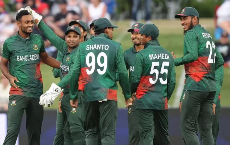 Bangladesh players celebrating after a wicket
