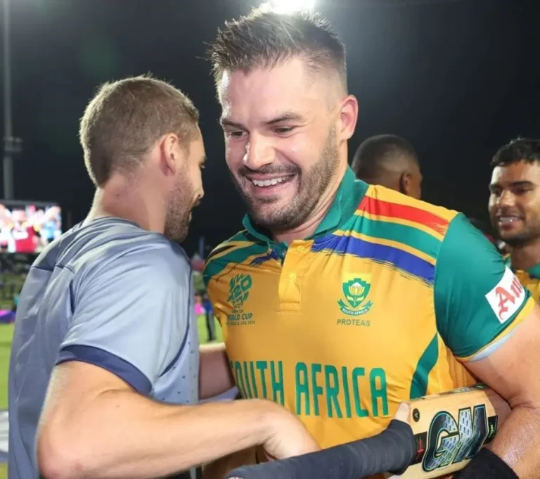 Aiden Markram hugging Anrich Nortje after victory