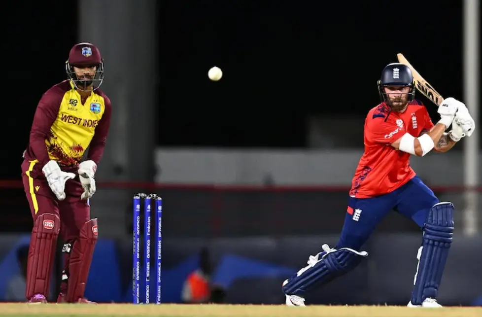 Phil Salt while driving a ball to covers