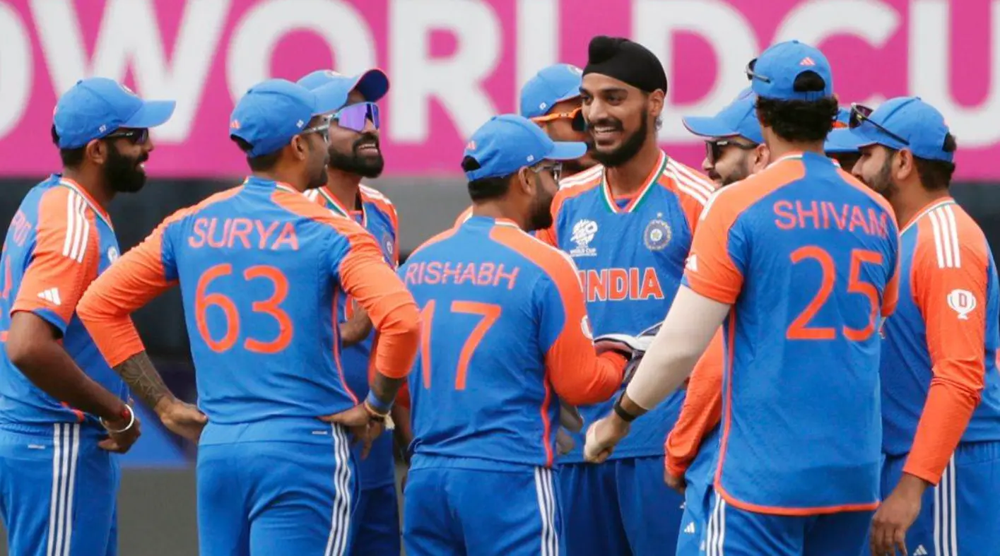 Indian players celebrating a wicket