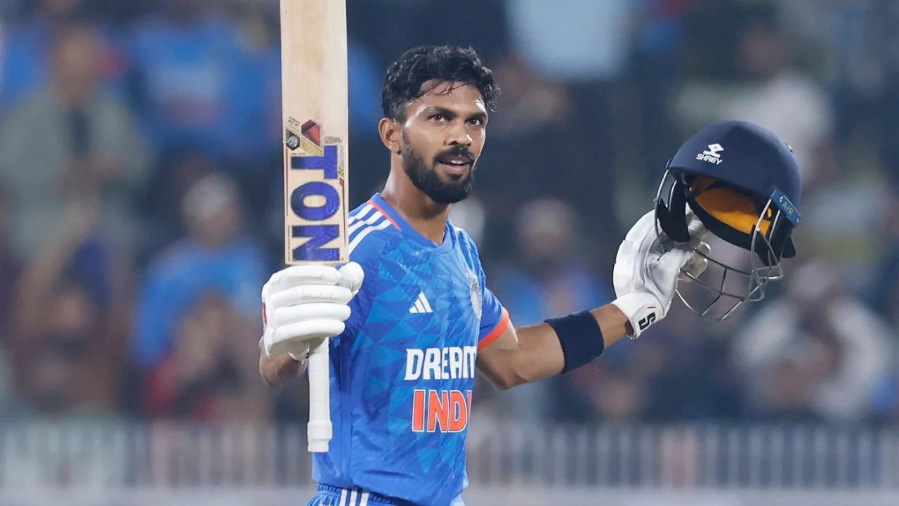 Did Gautam Gambhir drop Ruturaj Gaikwad from the squad because of CSK and Dhoni’s Relations? Ruturaj Gaikwad Dropped From T20I squad