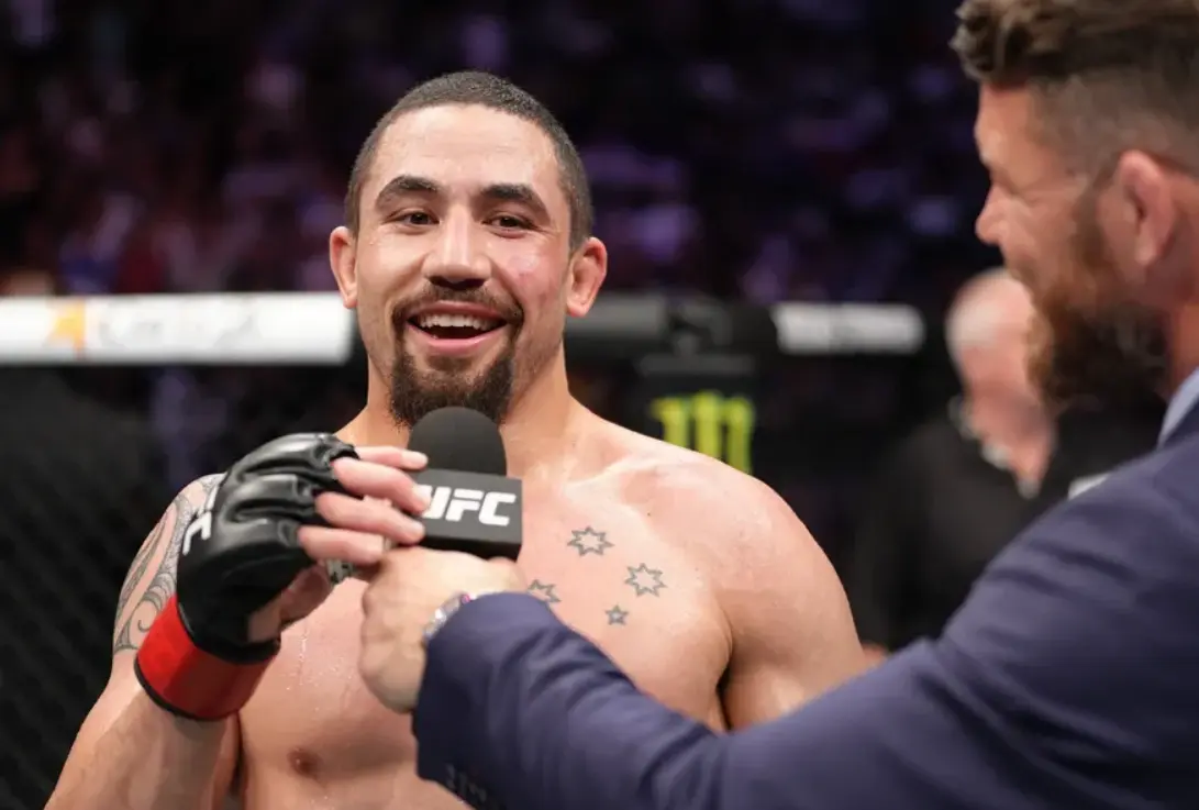 Robert Whittaker Predicts “Probable” Winner Of Adesanya vs Dricus du Plessis Fight Robert Whittaker during his fight