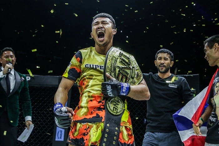 ONE 168: Superlek KO’d Jonathan Haggerty In 49 Seconds Superlek after winning at ONE 168