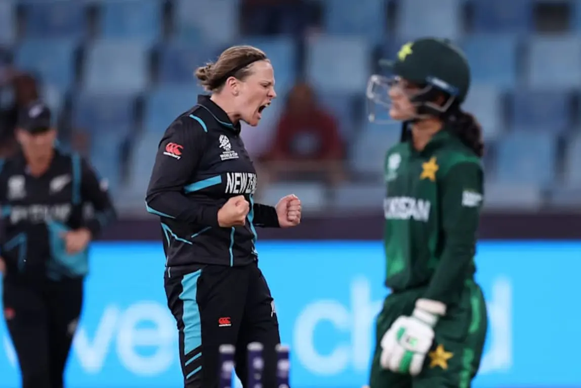 T20 Women’s World Cup 2024, Match 19th: NZ(W) vs PAK(W)| Match Results| Scorecard| Award Winners| Stats New Zealand players during a match