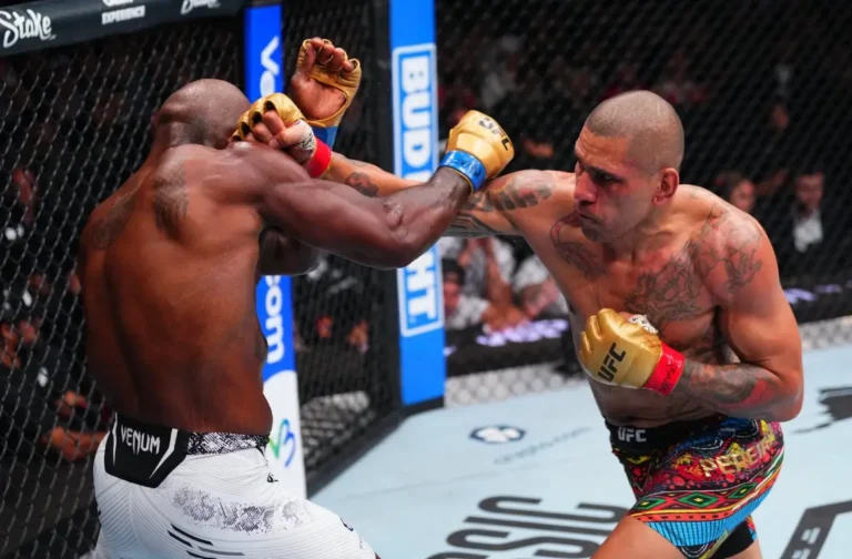 Alex Pereira vs Khalil Rountree Jr.