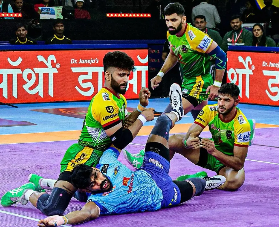 Patna Pirates vs Bengal Warriorz