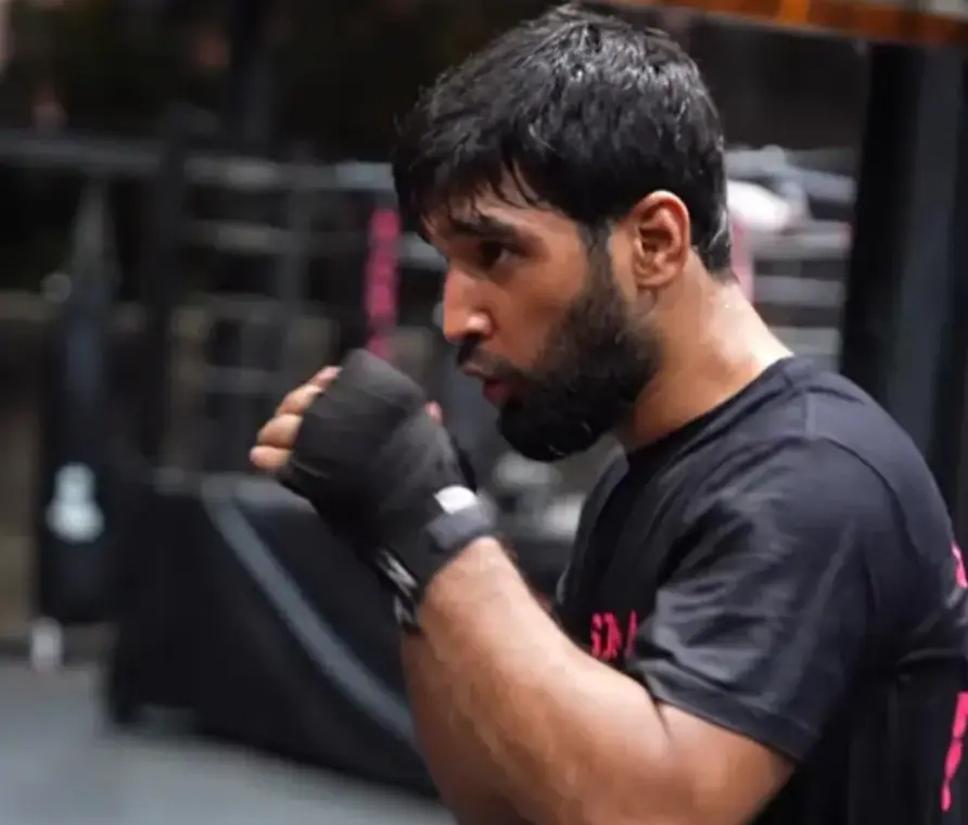 Anshul Jubli during his training