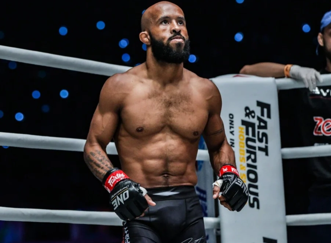 “Moves Like Ilia” Demetrious Johnson Breakdown Aleksandre Topuria’s Fight Style Before Latter’s UFC Debut Demetrious Johnson pre fight