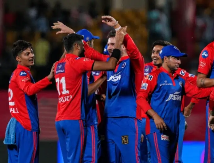 Delhi Capitals IPL 2025: Full Player List And Price| SWOT Analysis| Best Playing XI Delhi Capitals players during an IPL match