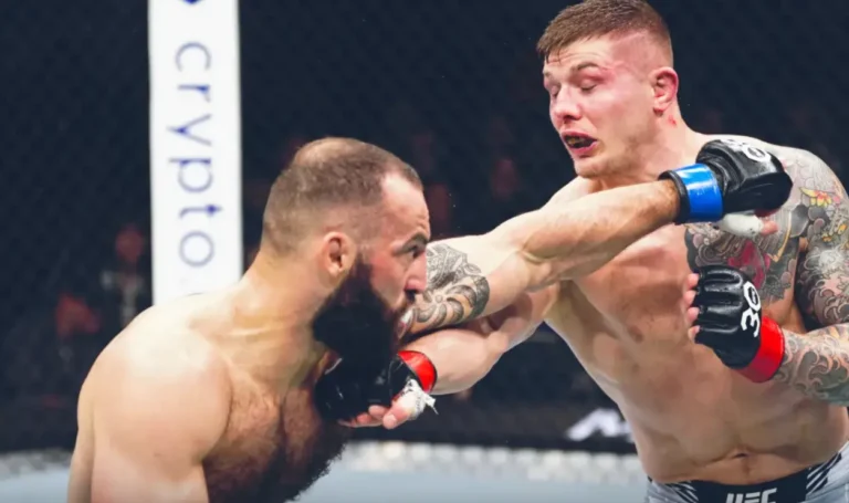 Marvin Vettori and Roman Dolidze during a fight