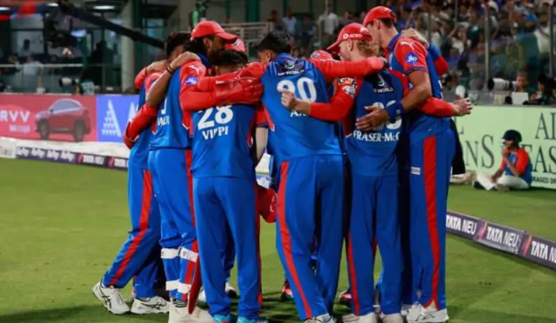 Delhi capitals players during a match