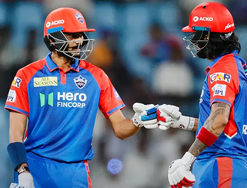 Axar Patel and KL Rahul during an IPL match