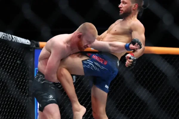 “I’ll be back”, Bo Nickal Issues First Statement After Losing His Undefeated Record Bo Nickal and Reinier de Ridder during their fight
