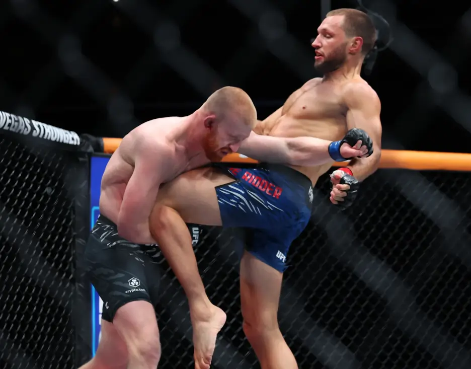 Bo Nickal and Reinier de Ridder during their fight