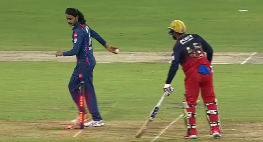 Digvesh Rathi and Jitesh Sharma during an IPL match