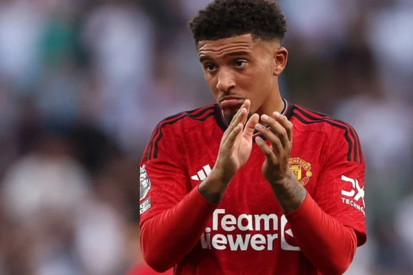 Napoli Wants to Sign Jadon Sancho But Manchester United wants more money for him Napoli wants to sign Jadon Sancho