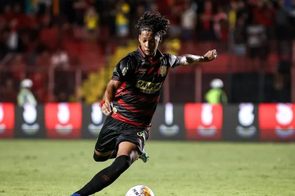 Who is Ze Lucas, the Brazilian Wonderkid who Barcelona and many other clubs want? Find out who is Ze Lucas The Brazilian Wonderkid