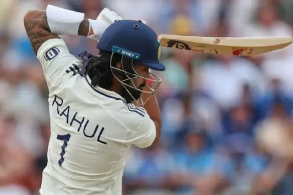 IND vs ENG, 3rd Test, Day 2: England Scored 387 In 1st Innings, India Lost 3 Wickets On 145 At Stumps KL Rahul while playing a shot in a test match