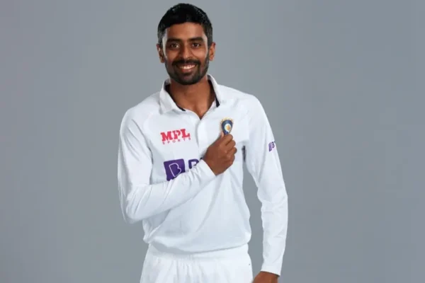 Will Abhimanyu Easwaran and Sai Sudharsan Get a Chance Over Nitish Reddy and Karun Nair? Abhimanyu Easwaran and Sai migth get chance in 4th Test