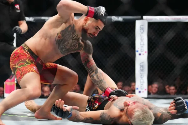 “Ilia can knock anybody out from 145 to 170” Dustin Poirier Big Claim On New Lightweight Champion Ilia Topuria knocked out Charles Oliveira at UFC 317