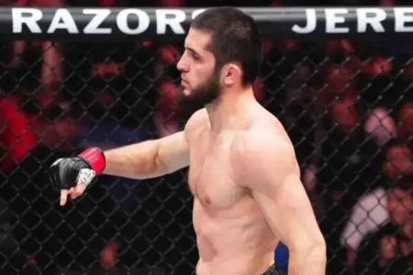 Islam Makhachev Revealed “Potential Date” For Fight Against Jack Della Maddalena Islam Makhachev during his fight